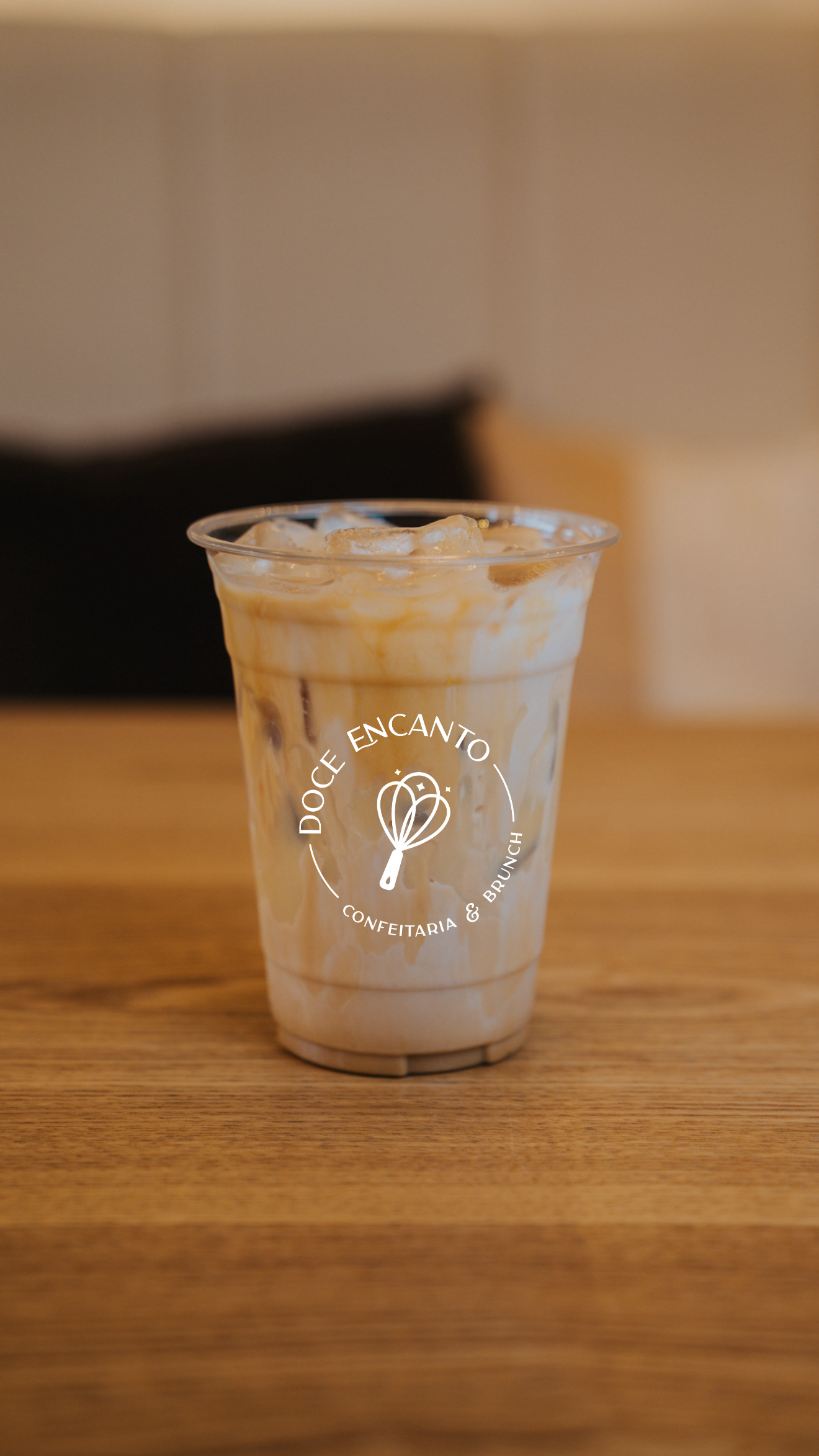 Mocha White Macchiato